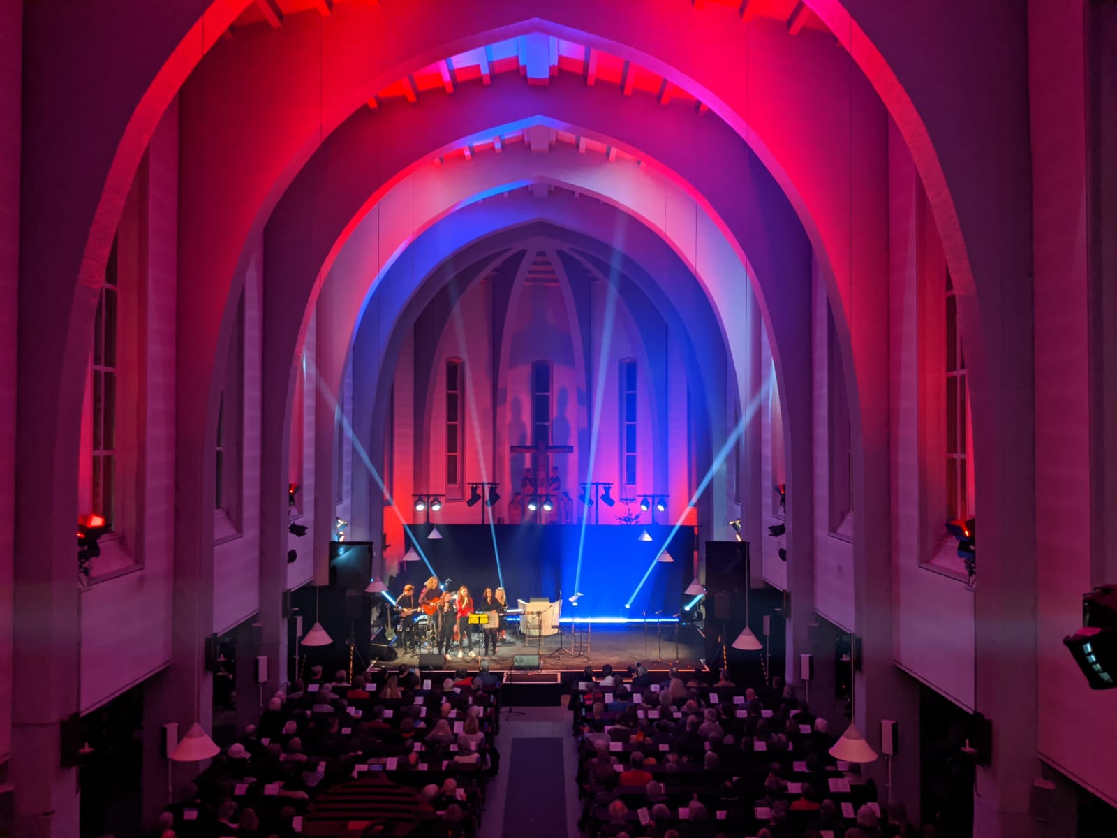 Benefizkonzert in der Rockenhof Kirche für Flüchtlingshilfe