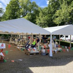 Walddörfer SV baut Zelte auf für Sport im Freien