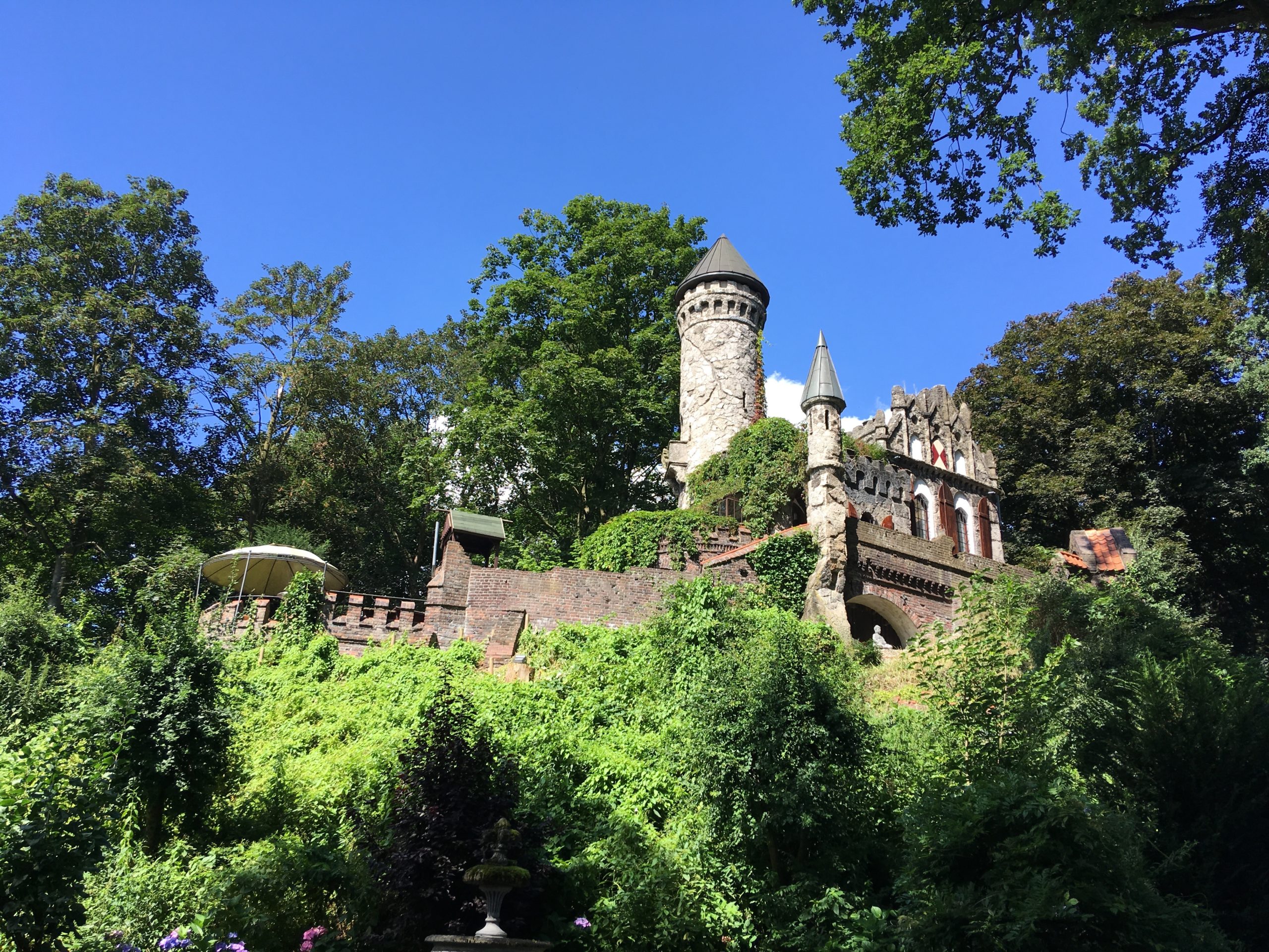 Poppenbüttel: Singer-Songwriter-Konzert auf Burg Henneberg