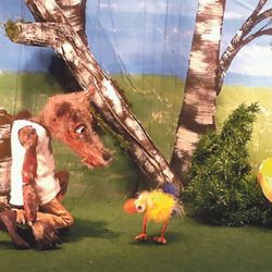 Kindertheater "Der Wolf und das Küken"