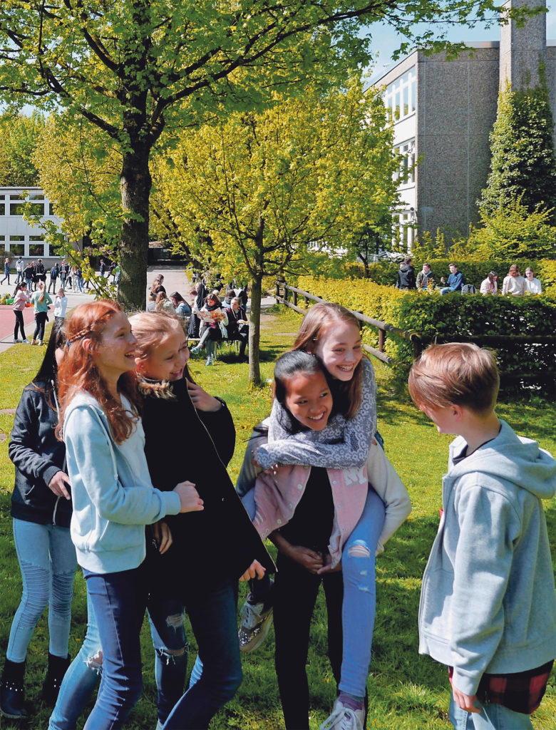 Schule_Heinrich-Heine-Gymnasium