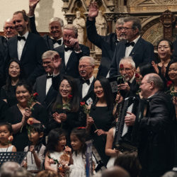 Farmsen: Adventskonzert Seemanns-Chor Hamburg mit dem Chinesischen Frauenchor Yusheng